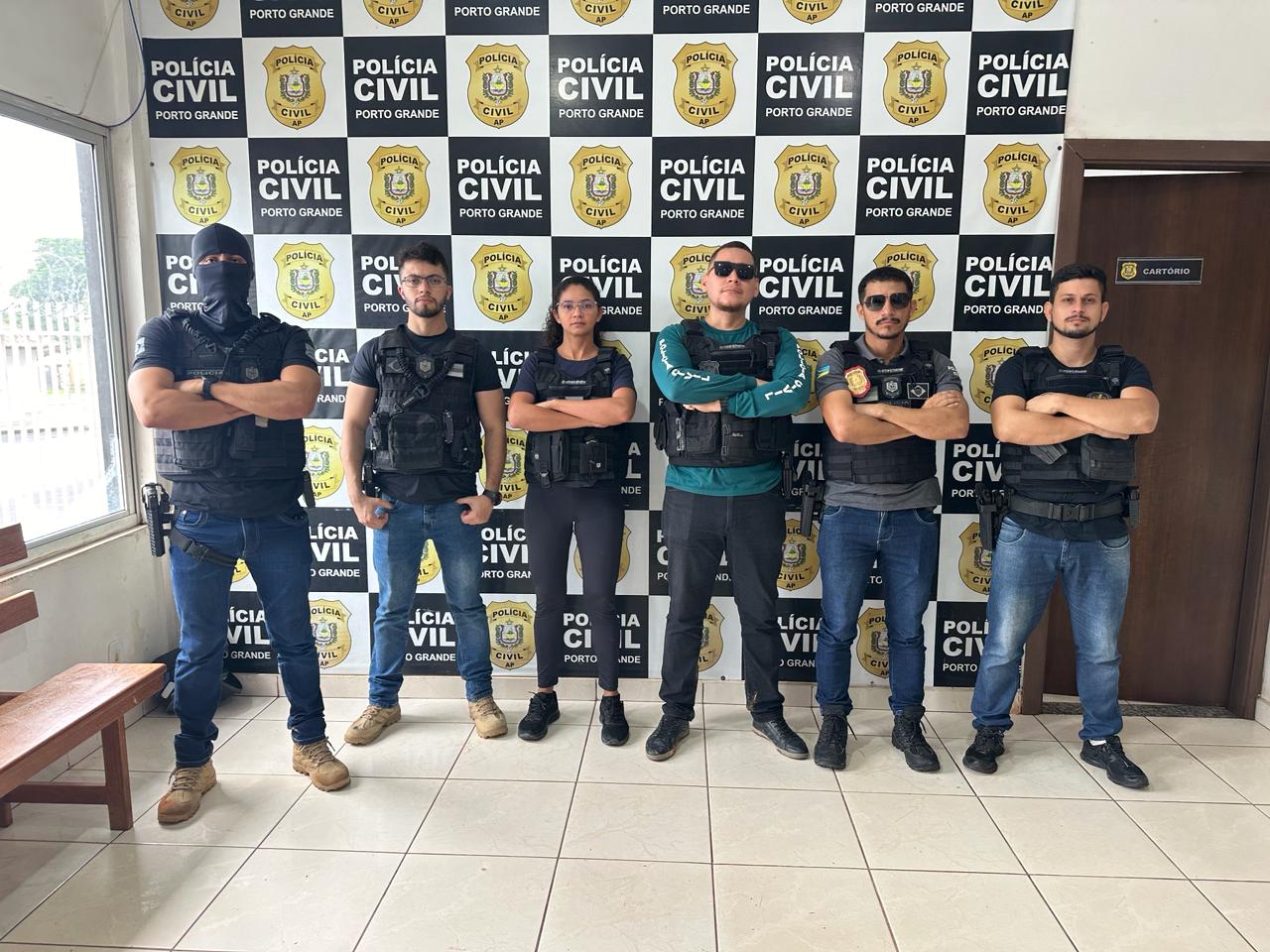 EM PORTO GRANDE, POLÍCIAS CIVIL E MILITAR PRENDEM INDIVÍDUO INDICIADO PELA PRÁTICA DE 16 CRIMES PATRIMONIAIS E RECUPERA OBJETOS FURTADOS AVALIADOS EM MAIS DE R$ 12 MIL